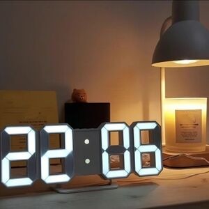 Digital‎ Wall 3D Clock Led Desk Clocks 10'' Display Floating Decorative Clock